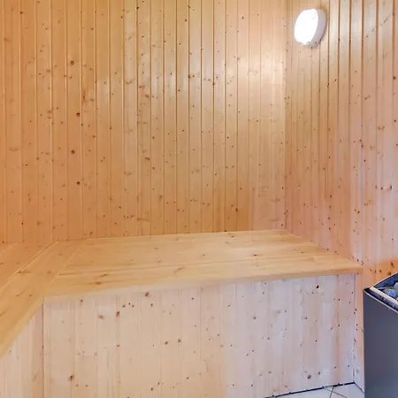 Gemütliches Haus In Oksbøl Mit Sauna Ferienhaus *